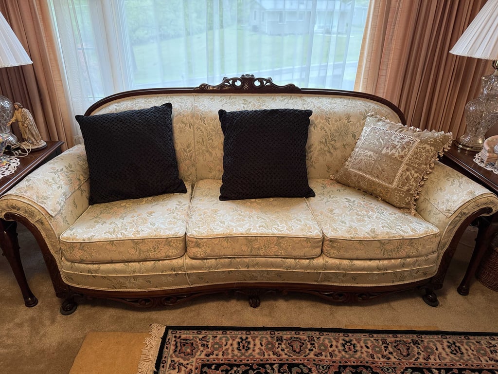 ANT FRENCH PROVENTIALSOFA AND MATCHING CHAIR