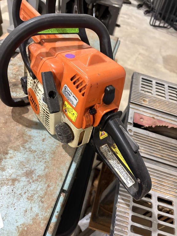 Stihl MS 170 Chainsaw - Image 3