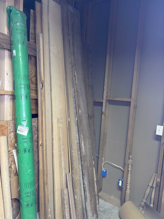 Misc wood, spindles, slabs, etc - Image 4