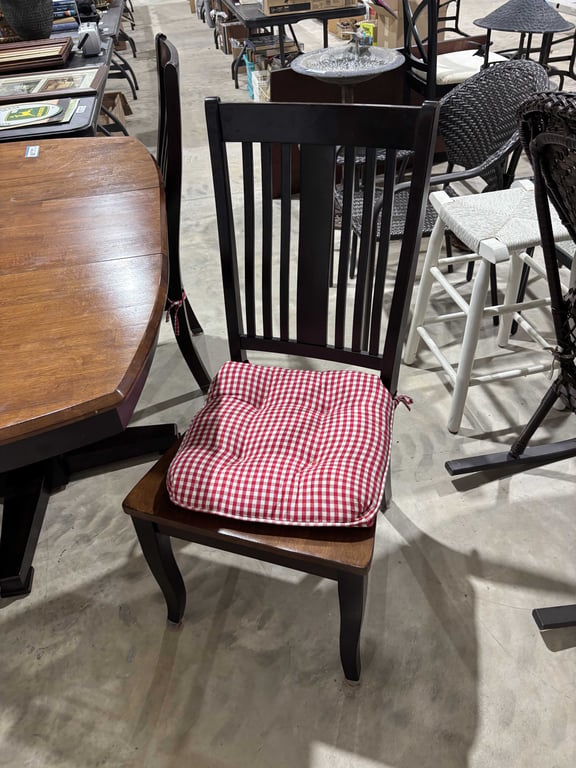 Dining Table and 4 Chairs - Image 4