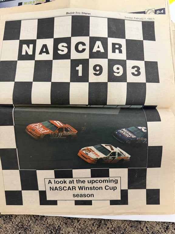 6 NASCAR ILLUSTRATED W/2 NASCAR NEWSPAPER CLIPPINGS - Image 10