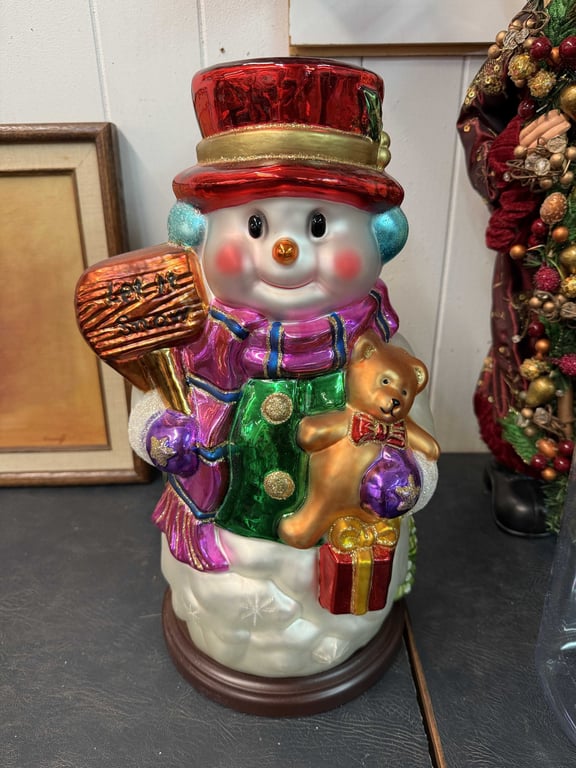 THOMAS PACCONI SNOWMAN
