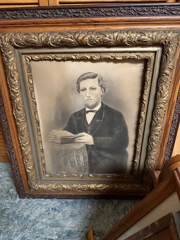 GROUPING OF VTG PICTURES