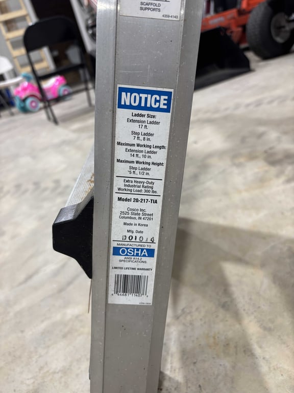 Costco Ladder - Image 4