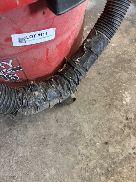 Craftsman 16 Gallon Wet Dry Vac - Image 2