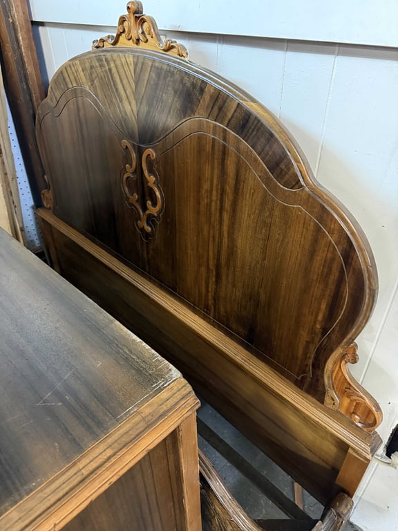 4 PC ART DECO FULL SIZE BEDROOM SUITE - Image 2