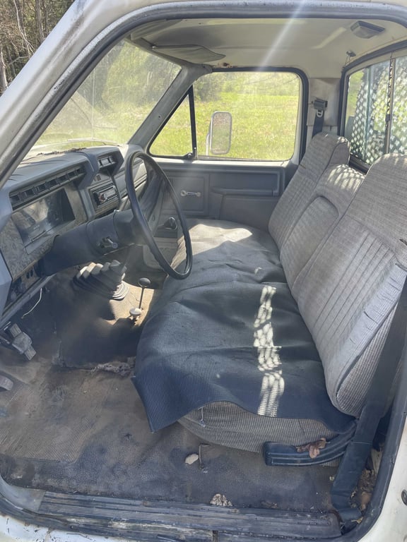 1986 F-350 Dump Truck - Image 6