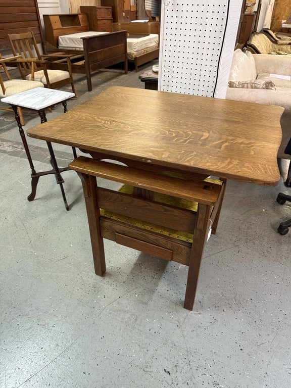 MISSION STYLE OAK CONVERTIBLE CHAIR TABLE - Image 3