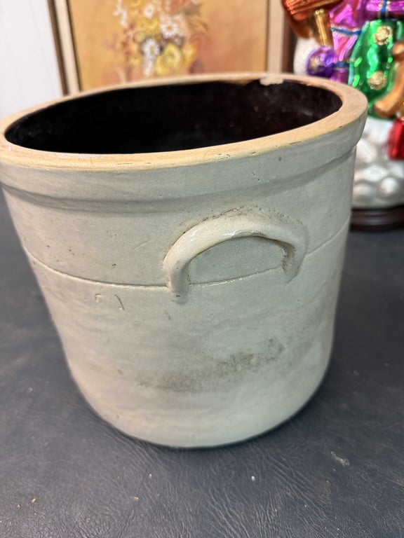 RARE 2 GAL. BLUEBIRD CROCK - Image 5