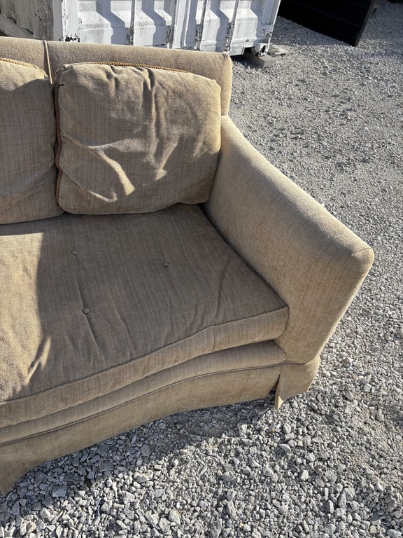 Couch - Image 5
