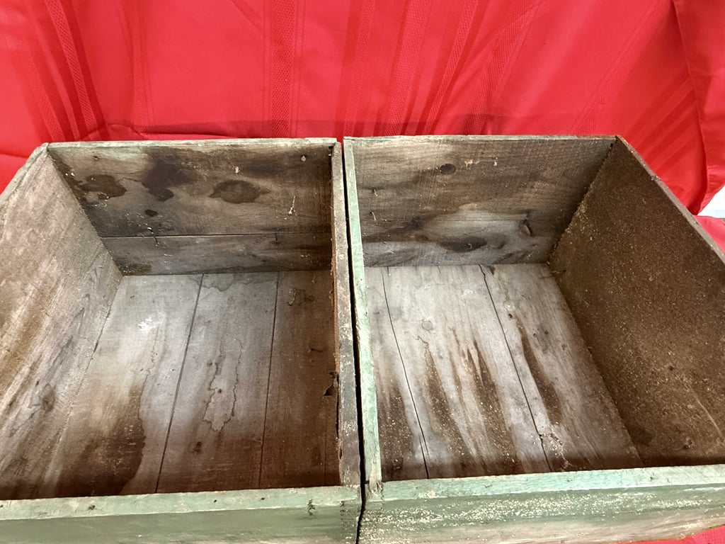2 VTG DOVE TAIL 19TH CENTURY CRATES - Image 4