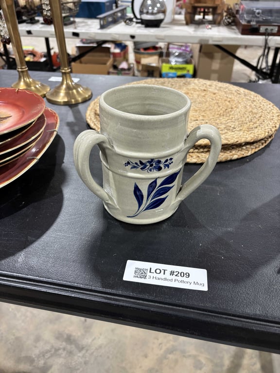 3 Handled Pottery Mug - Image 3