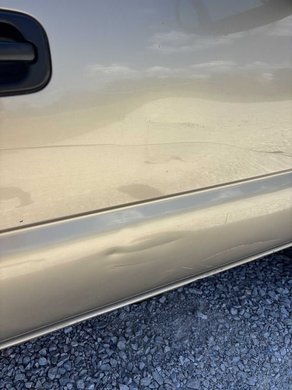 2004 Chevy 3500 4WD - Image 27
