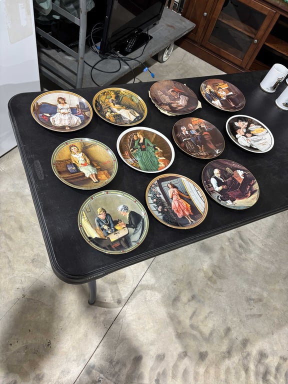 11 Norman Rockwell Plates