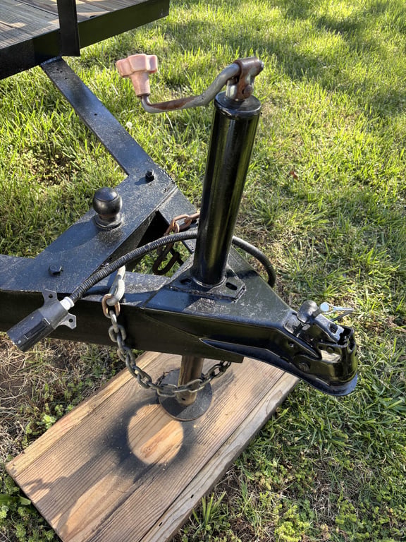 16’ Flatbed Trailer - Image 12