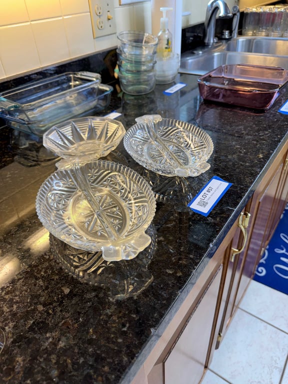 2 relish dishes and glass bowl - Image 2