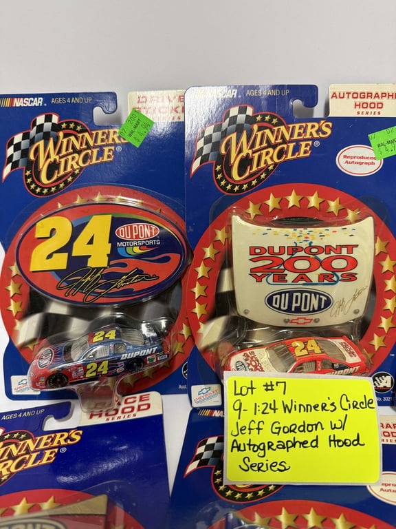 9 - 1:24 WINNERS CIRCLE JEFF GORDON AUTOGRAPHED HOOD - Image 2