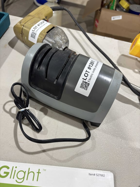 Electric knife sharpener - Image 2