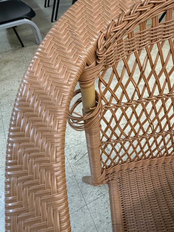 RATAN TABLE W/4 CHAIRS (CHAIR UNRAVELING) - Image 2