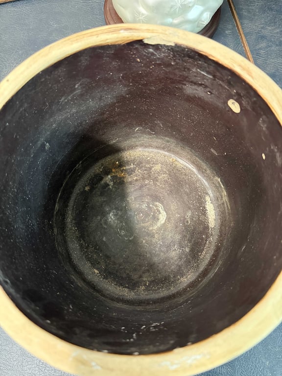 RARE 2 GAL. BLUEBIRD CROCK - Image 6