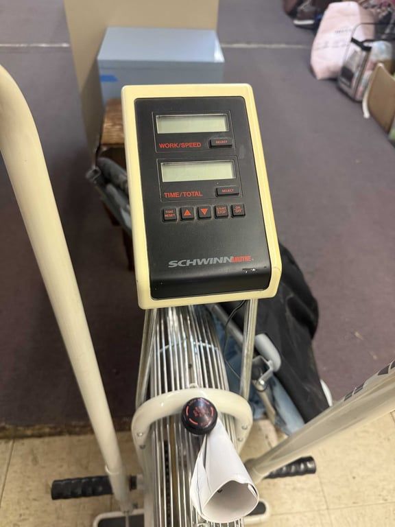 SCHWINN EXERCISE BIKE - Image 3