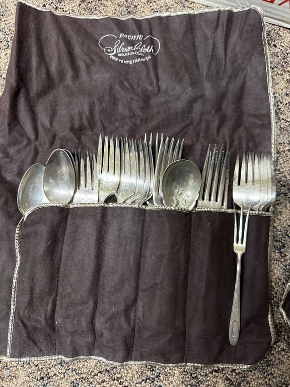 Set of Silver plate flatware - Image 2