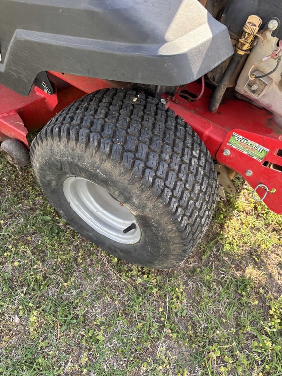 Snapper 360Z 42" Zero Turn Mower - Image 7