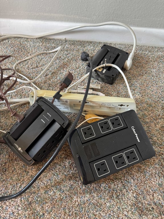 Misc power cords - Image 4