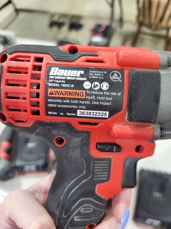 Bauer 20V 3/8" Impact wrench (charger, no battery) - Image 2