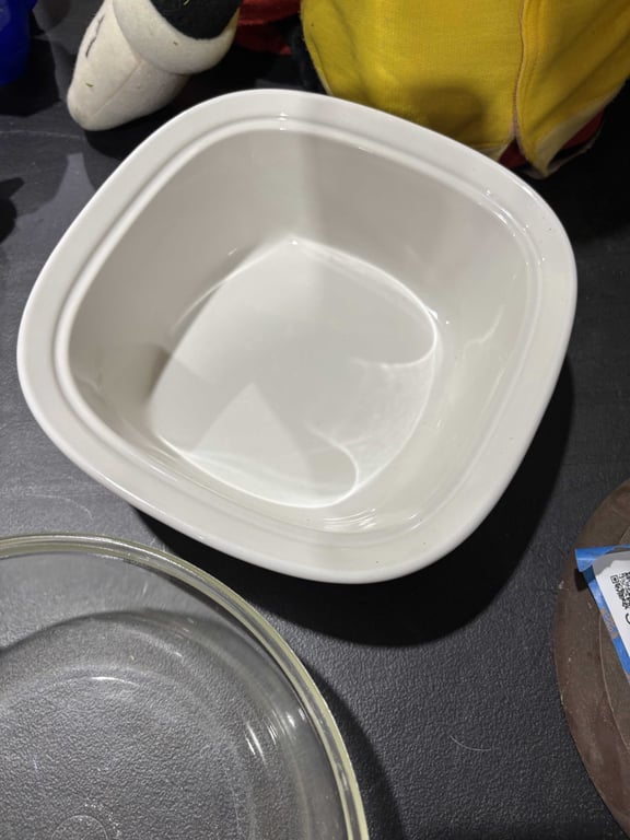Pyrex and Corningware Baking Dish - Image 2