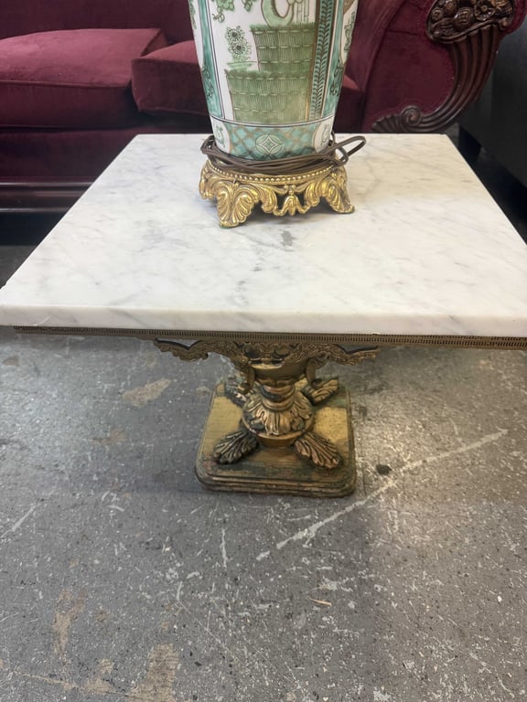 PR MARBLE TOP ACCENT TABLES W/BRASS PEDESTAL BASE - Image 2