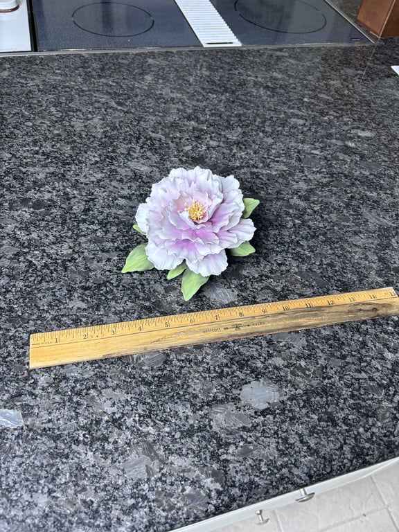 Lefton Peony Porcelain Floral Accent - Image 2