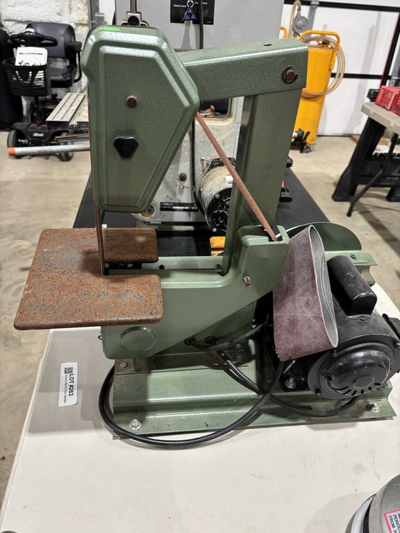 Grizzly Belt & Disc Sander - Image 2