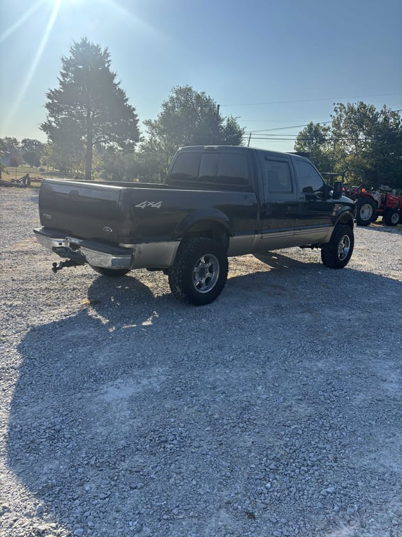 2000 Ford F250 SD XLT 4x4 - Image 4