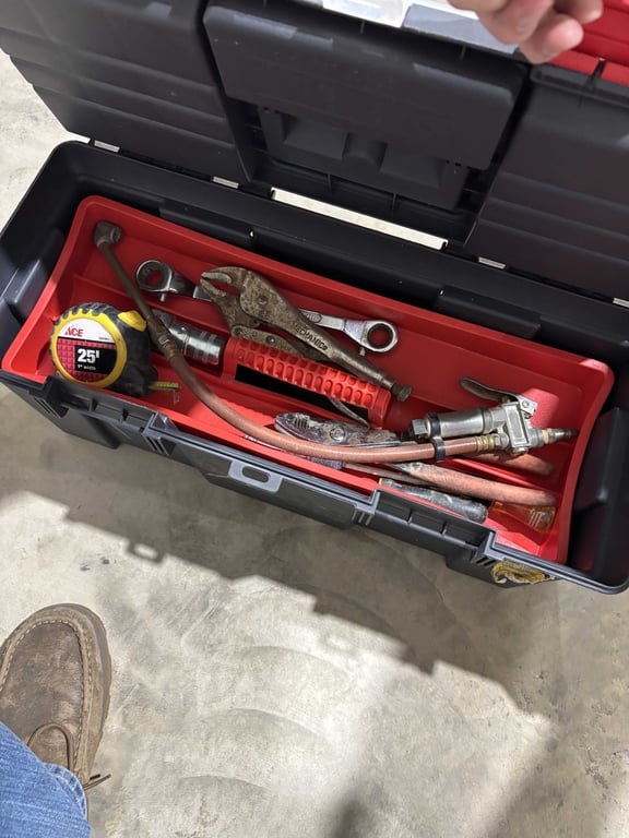Plastic tool box & misc tools - Image 2