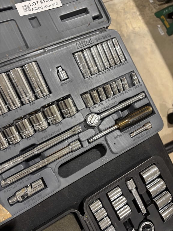 Allied tool set - Image 3