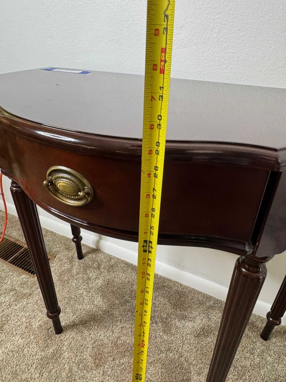 Wooden entry table - Image 6