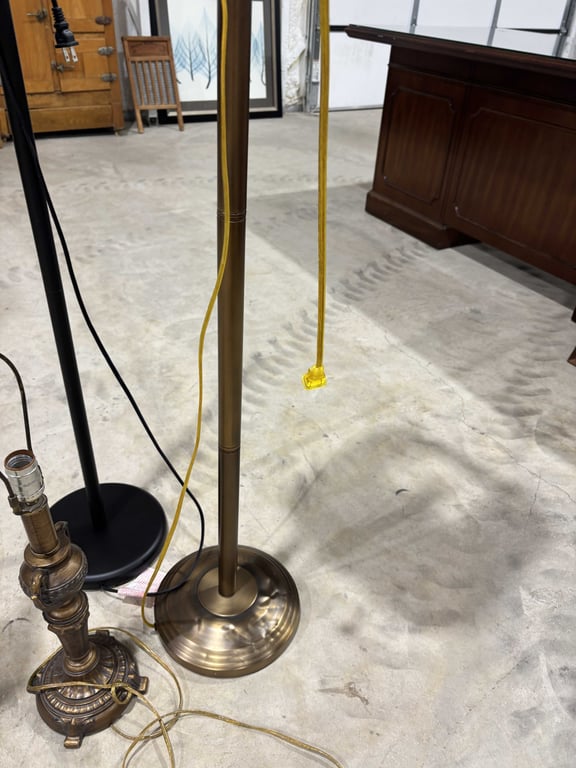 3 lamps - Image 3