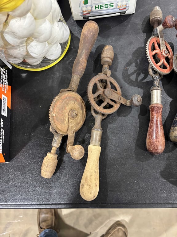 6 Vintage Hand Drills - Image 2
