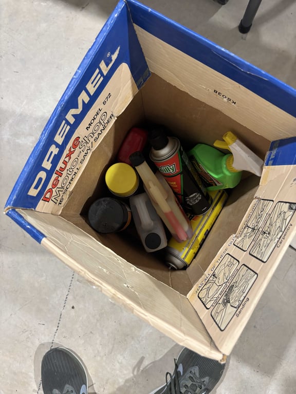Box misc wash & wax, staybil, degreaser, etc