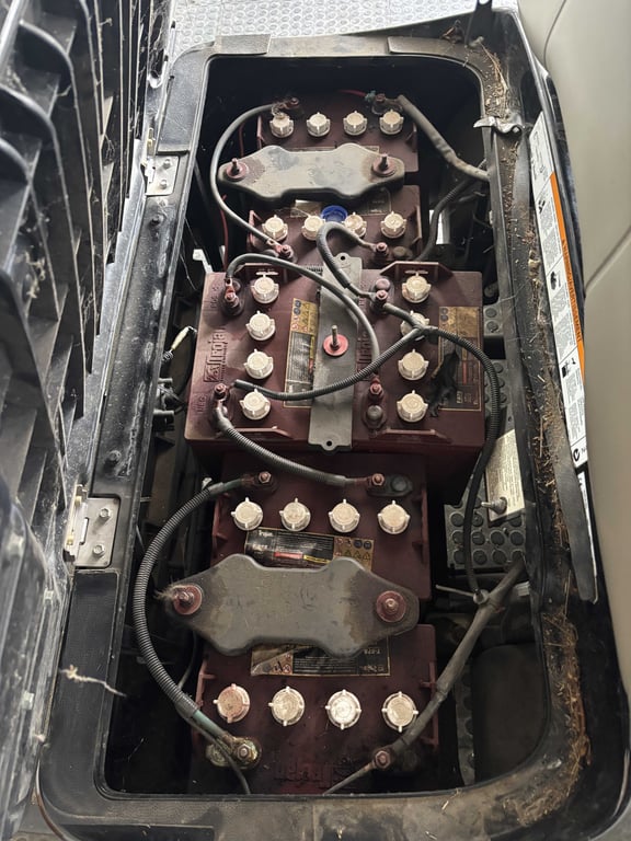 2007 Yamaha Electric Golf Cart - Image 12