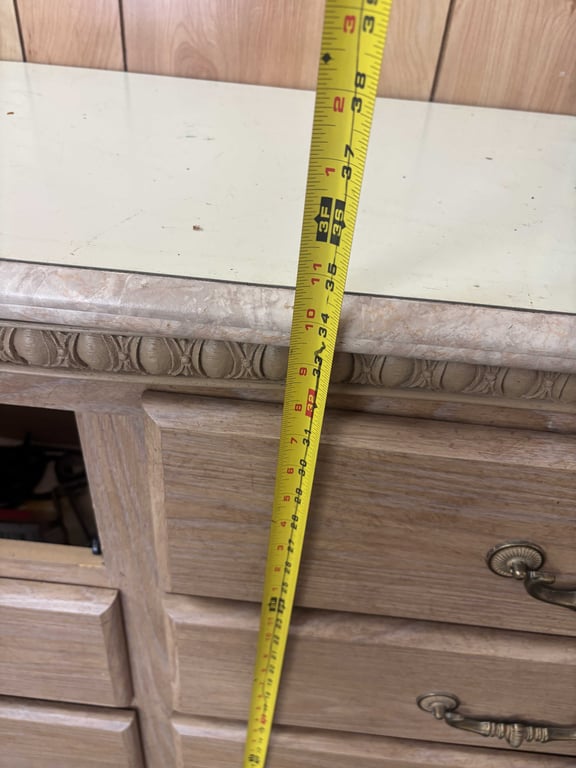 6 drawer dresser and contents - Image 6