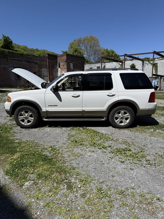 2004 EDDIE BAUER FORD EXPLORER 70,871 MILES - Image 7
