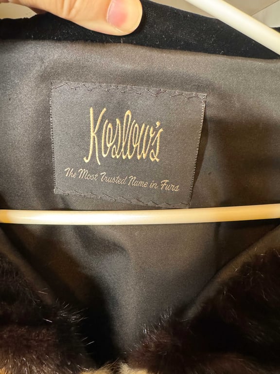 4 women's coats - Image 2