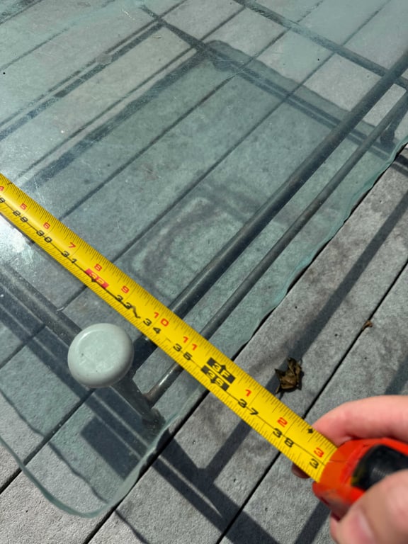 Glass top table - Image 3