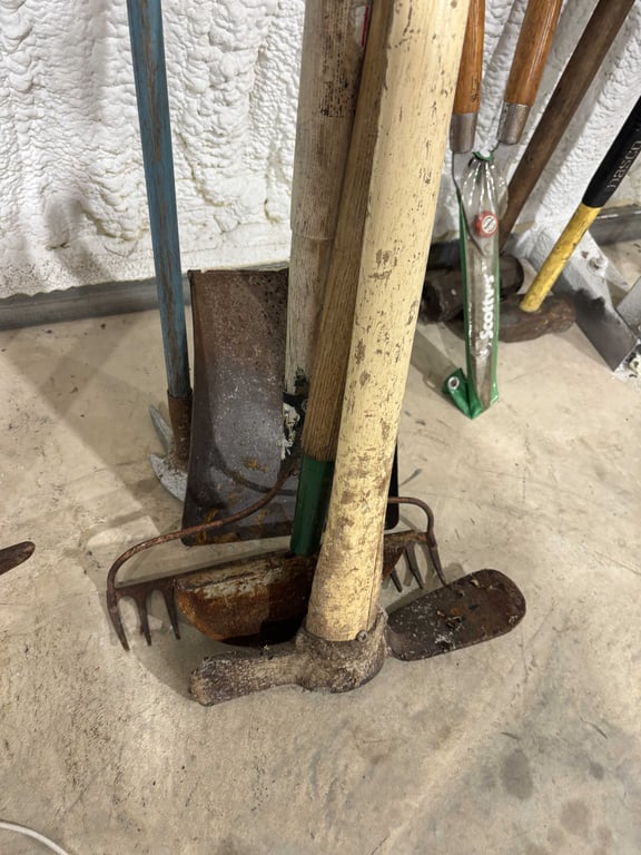 5 pc misc hand tools - Image 2