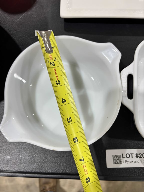 1 Pyrex and 1 Staub Dish - Image 4