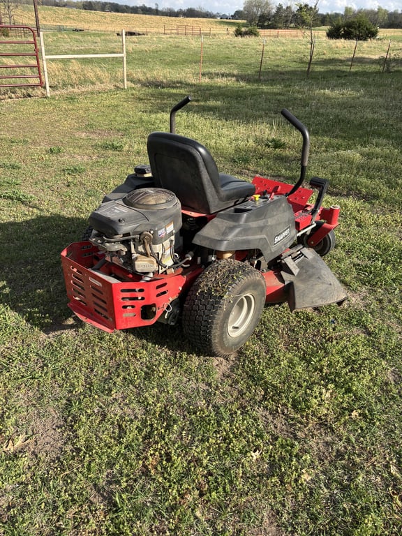 Snapper 360Z 42" Zero Turn Mower - Image 5