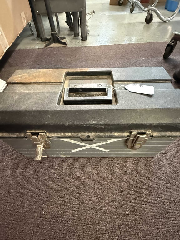 TOOL BOX