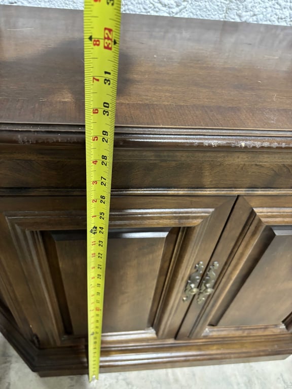 Ethan Allen Server Console Entry Table - Image 7